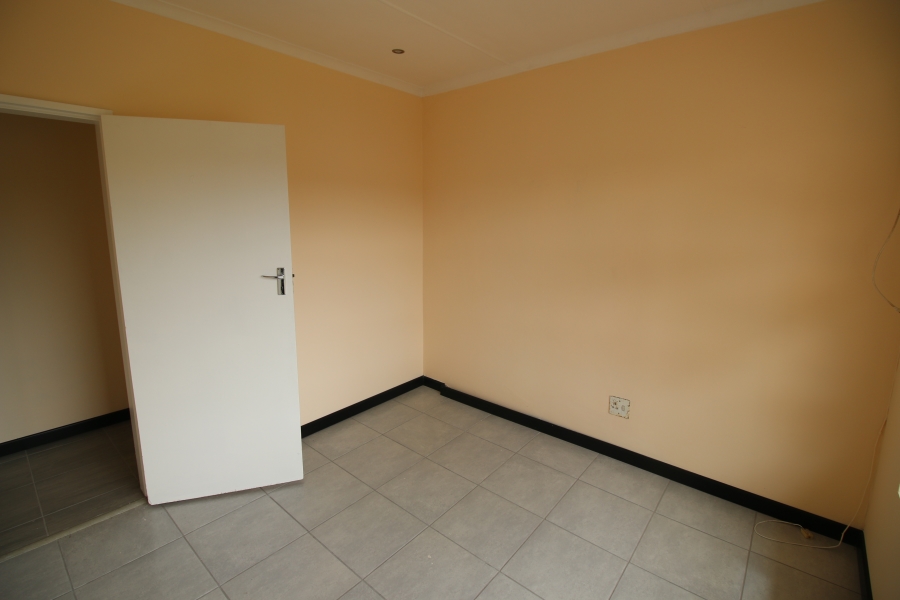 4 Bedroom Property for Sale in Beacon Bay North Eastern Cape